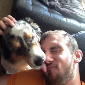 Meet your Posher, Cody